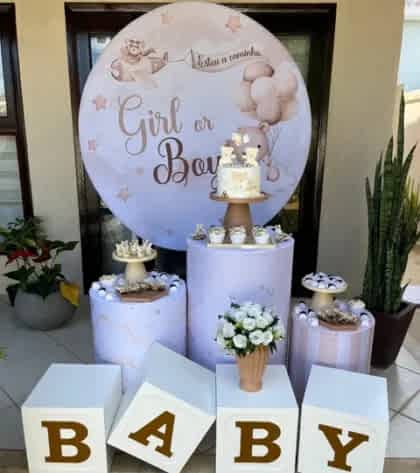 Praticidade que chama!Escolha seu kit, leve para casa e monte a decoração do Chá Revelação do seu jeito.Solicite seu orçamento via WhatsApp 2198509-9138 Obrigada por nos escolher @mirellajc_ Ficou linda sua decoração.🥰