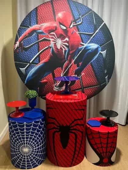 Aluguel de Kit Pegue e Monte Homem Aranha. Por:R$180,00 50% do pagamento na reserva e o restante no dia da retirada da decoração. Ou parcelamento em até 2x no cartão de crédito 💳 (Com acréscimo) Faça sua reserva no WhatsApp (21)98509-9138