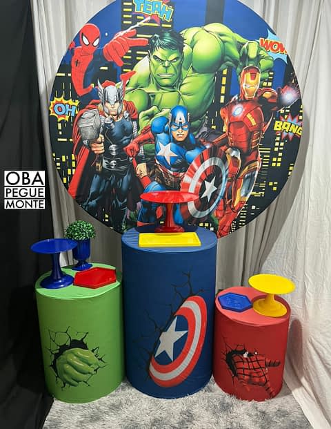 Kit Pegue e Monte Vingadores