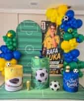 Garanta o seu tema para a próxima data. Fale com a gente no direct ou clique no link da bio para conferir a disponibilidade! Balões 🎈 @salvinofestas